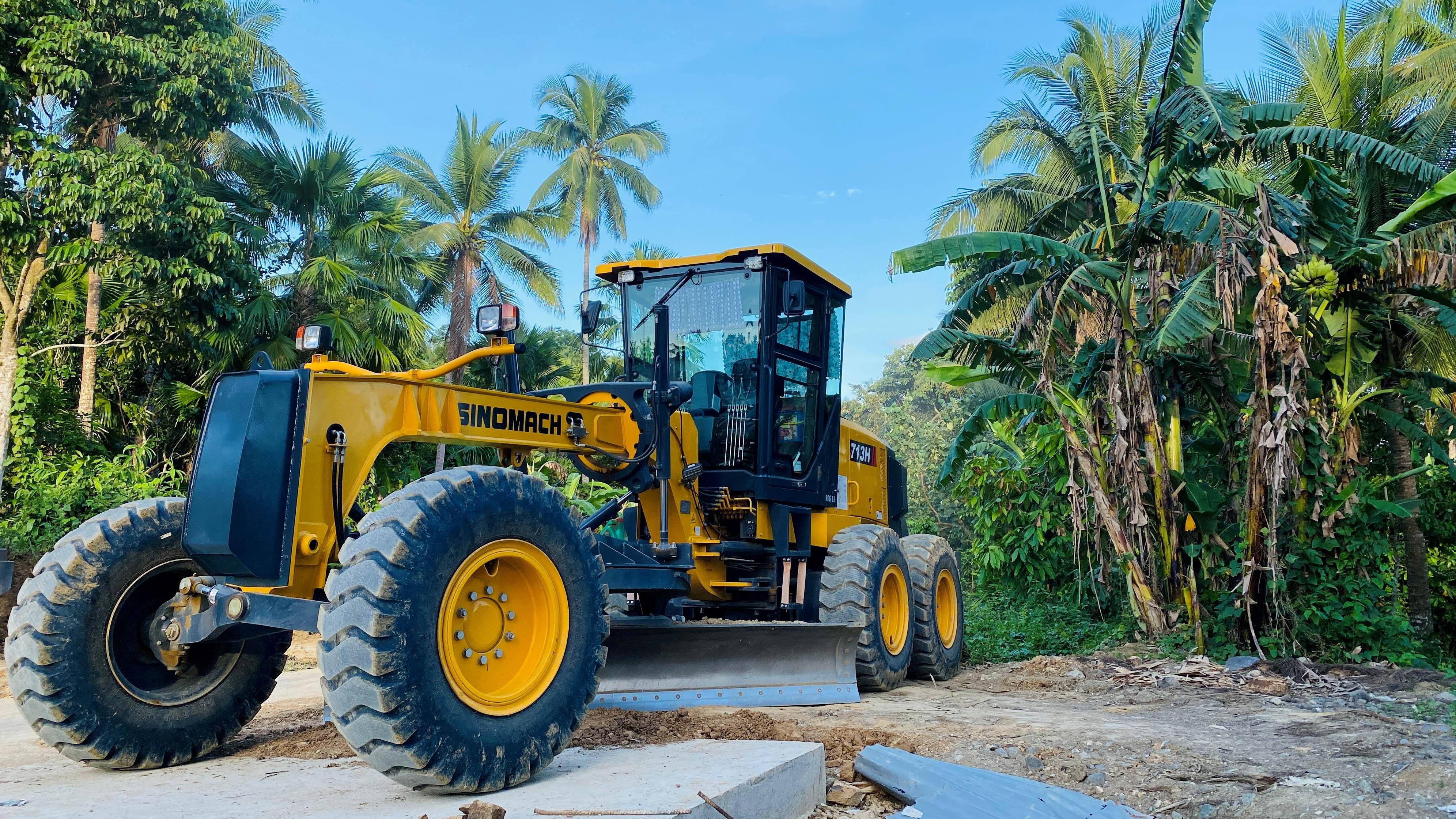 Sinomach Motor Grader 713h