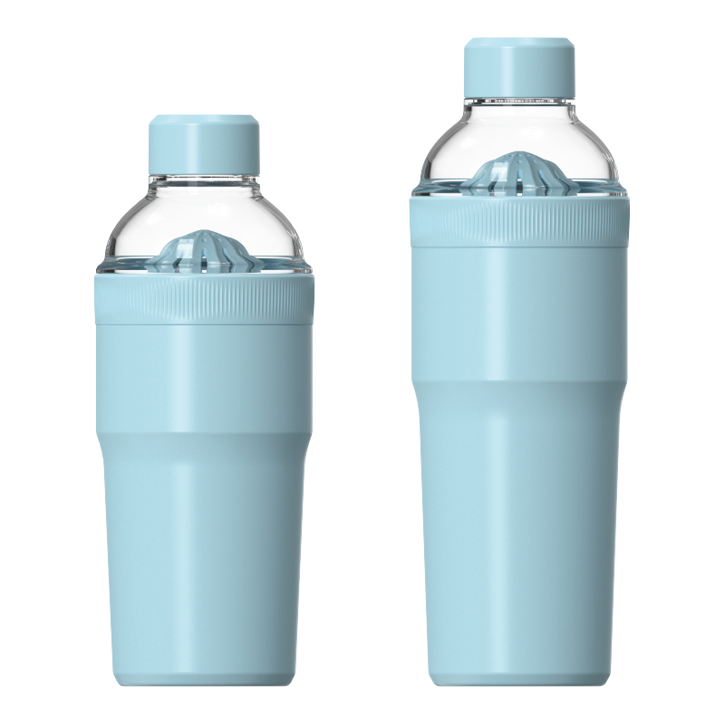 Double‑wall Vacuum Insulated Water Bottle with Screw‑on Lid, Direct‑Drink Spout, Filter & Manual Citrus Press