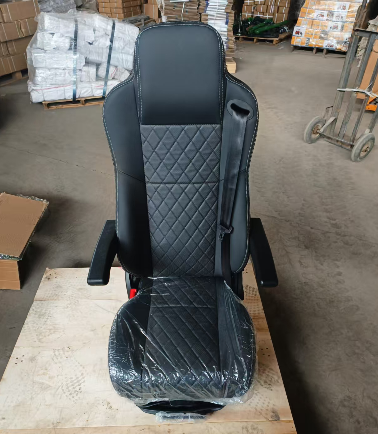 Luxury Airbag Suspension Damping Seat for Heavy Duty Truck Seat, Engineering Car Seat FD-803