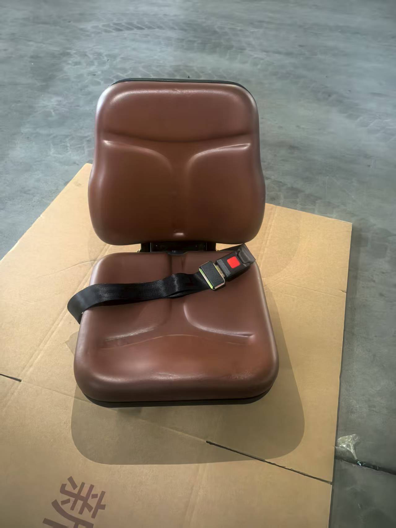 Operator Seat With Safety Belt for Tractor, Loader, Excavator, Forklift Agricultural & Construction Machinery FD-833-1