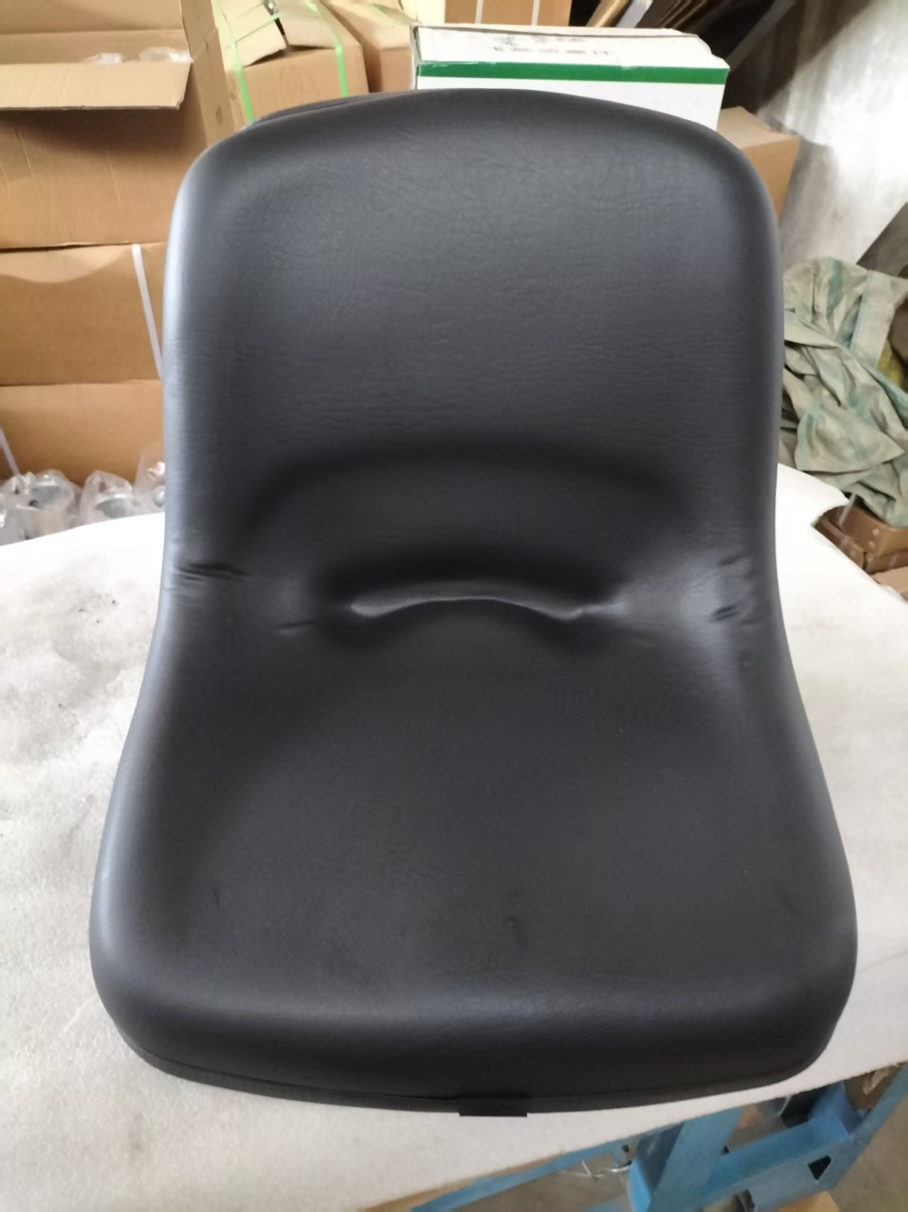 Molded PVC Tractor Seat With Fixed Armrest & Safety Belt for Forklift Mini Excavator Lawn Mower FD-839-2