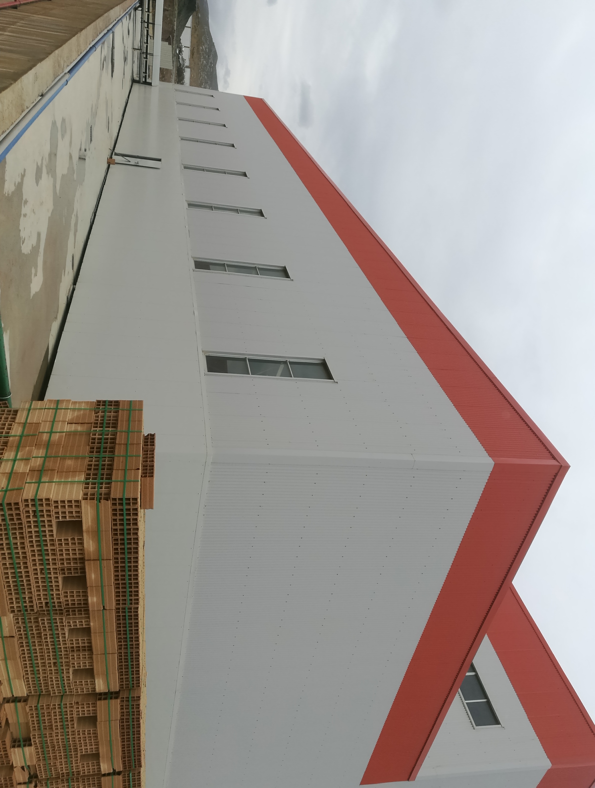 Prefabricated Steel Structure Warehouse Building for Industrial Storage Logistics and Distribution