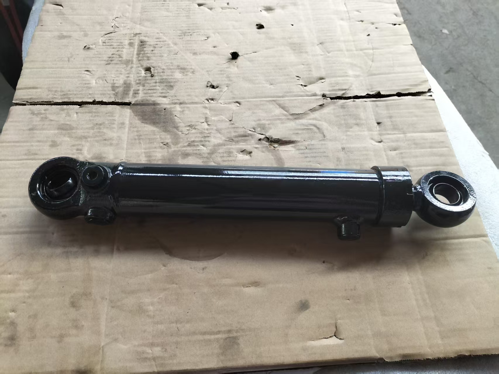 Heavy-Duty Hydraulic Cylinder 50-3405015 for MTZ 820 Agricultural Machinery Parts