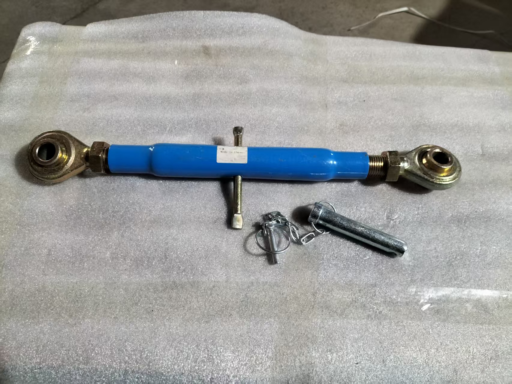 Tractor Top Link Assembly Adjustable Ball Joint Tie Rod 50-4605090LX for Farm Tractor Three Point Hitch Parts ST-031