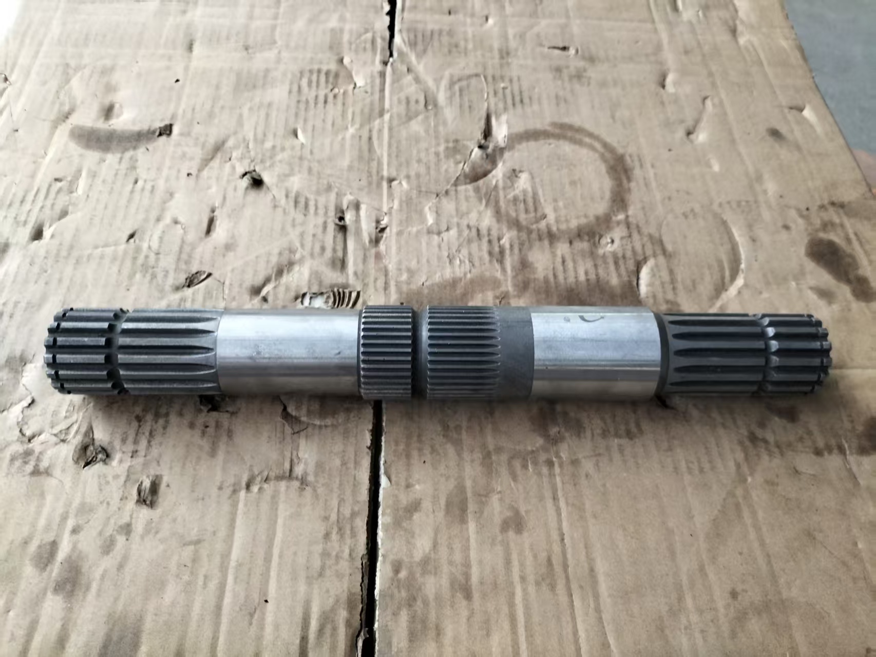 M6040 Tractor Spare Parts 3A275-82833 SHAFT