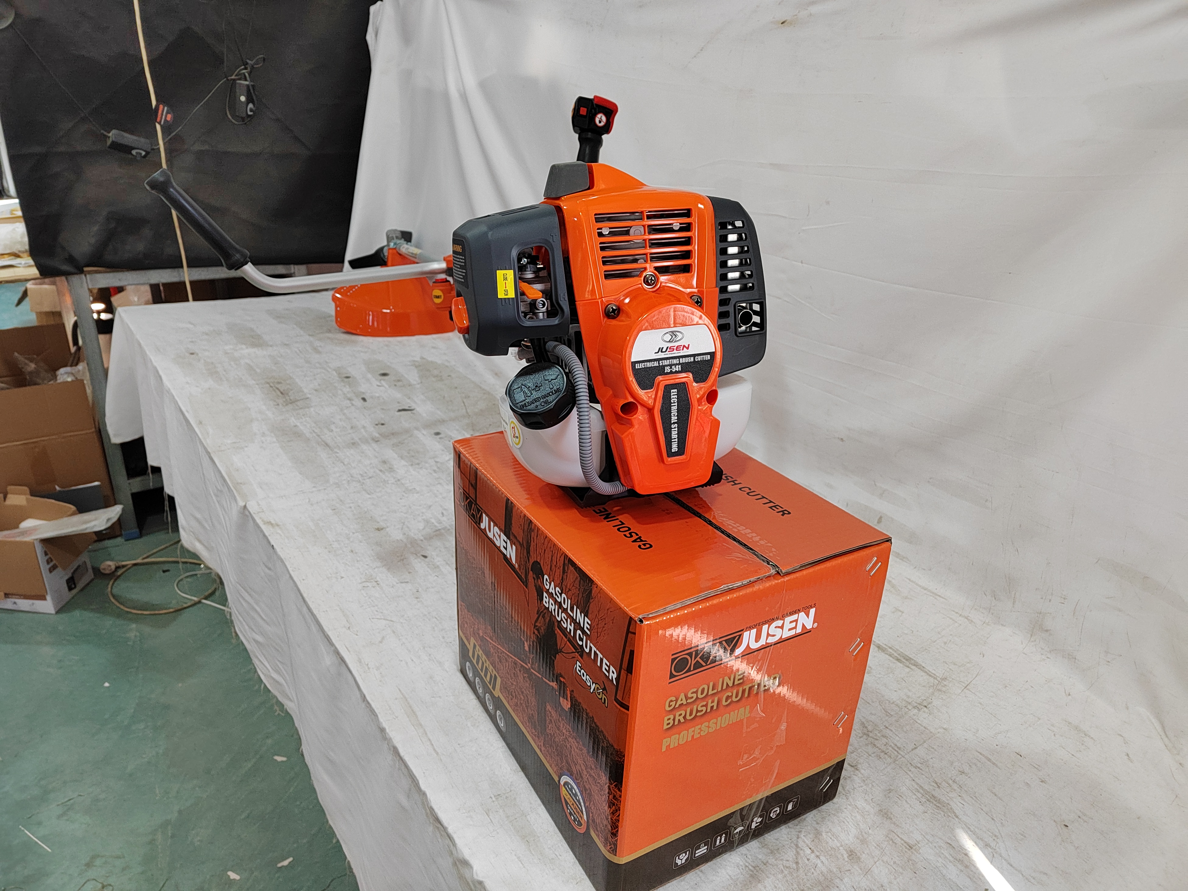 brush cutter
