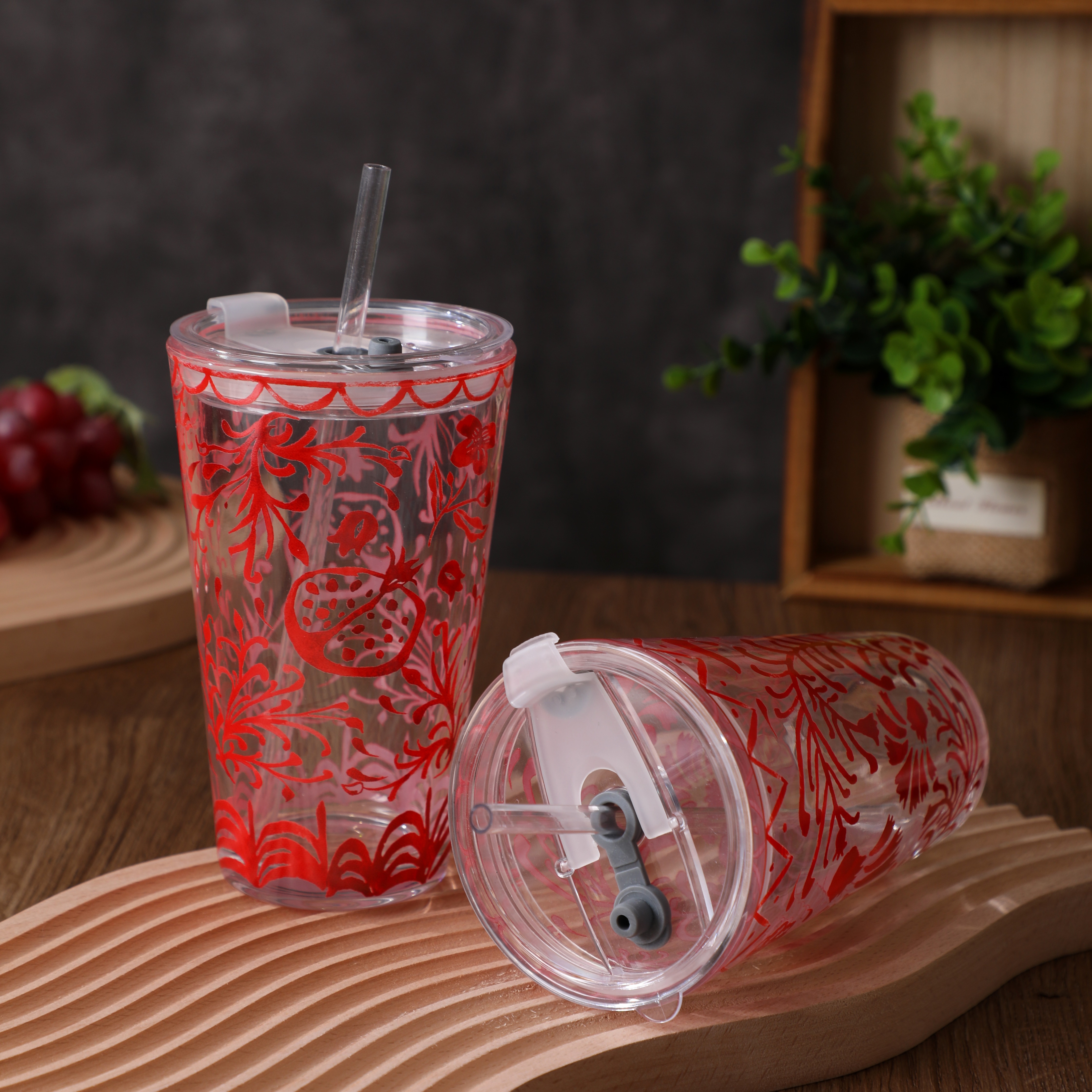 Bohemian Red Botanical Floral Pattern Glass Tumbler, Retro Decorative Reusable Travel Drinking Cup with Straw